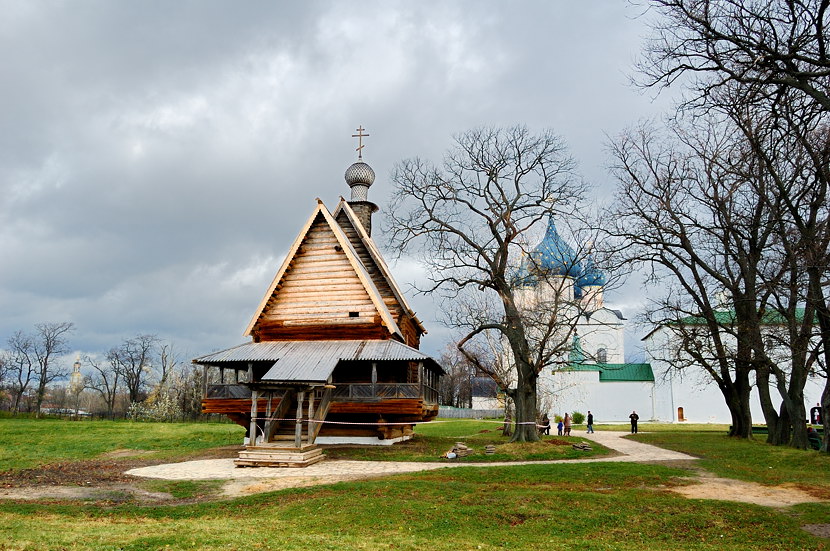 Кремль. Никольская церковь из села Глотово Суздаль, Россия