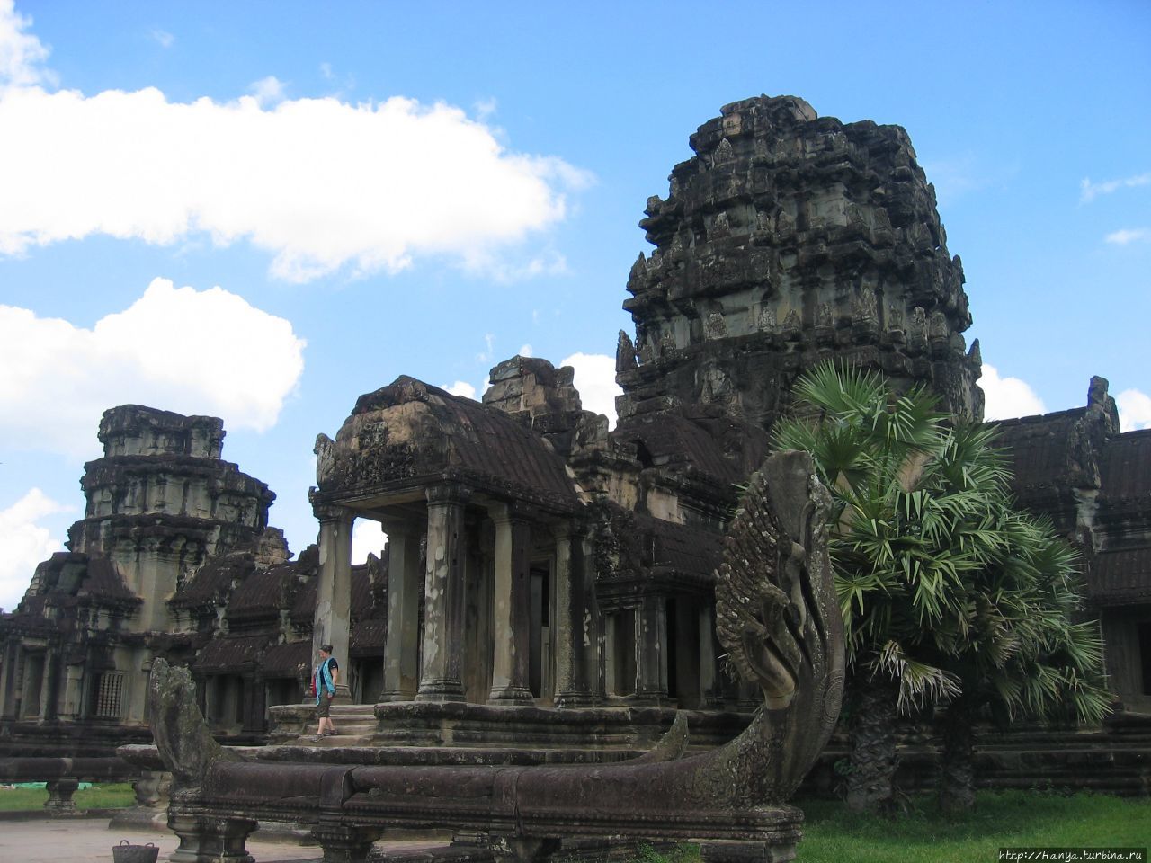 Ангкор Ват. Главный вход в комплекс Ангкор (столица государства кхмеров), Камбоджа