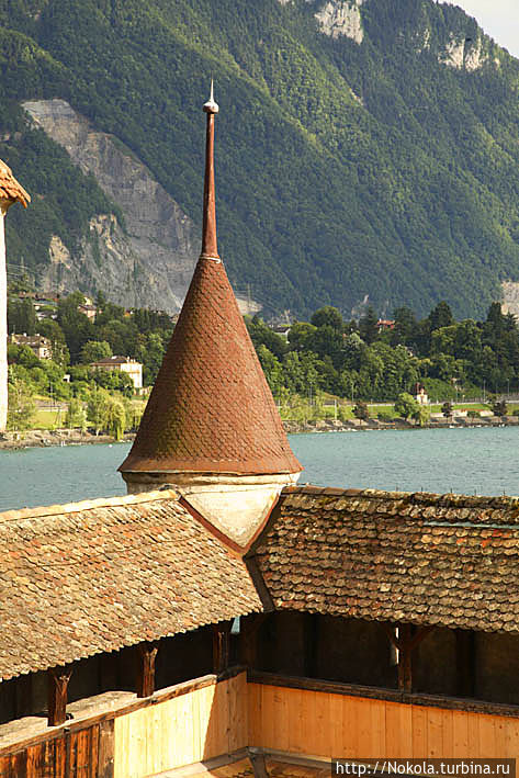 Шильонский замок — резиденция герцогов Савойских Монтрё, Швейцария