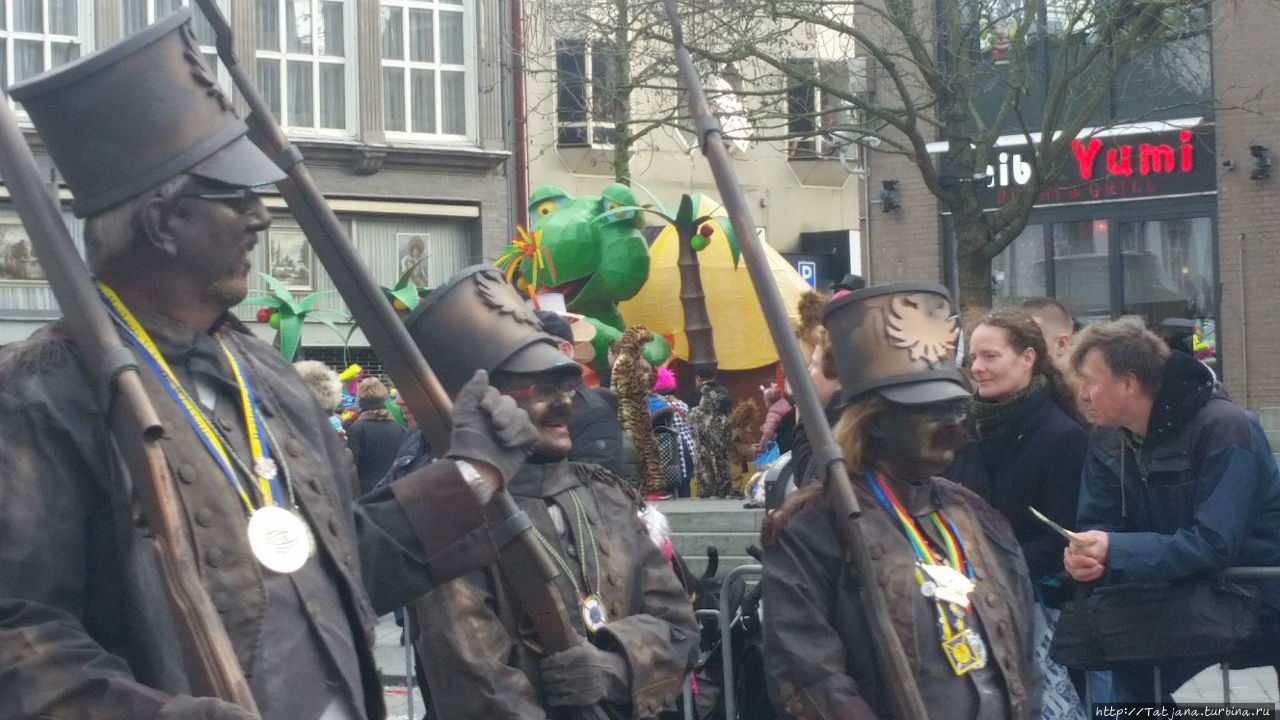 Продолжаем карнавальный репортаж из Голландии Херлен, Нидерланды