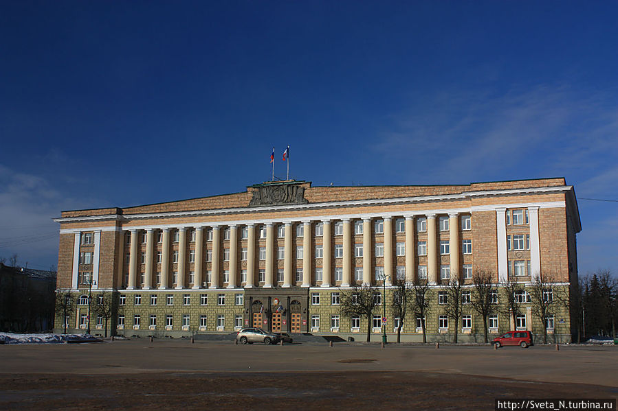 Здание администрации Великий Новгород, Россия