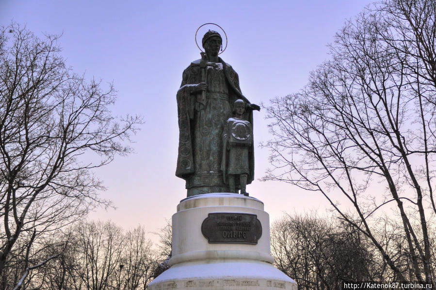 Памятник великой княгине Ольге Псков, Россия