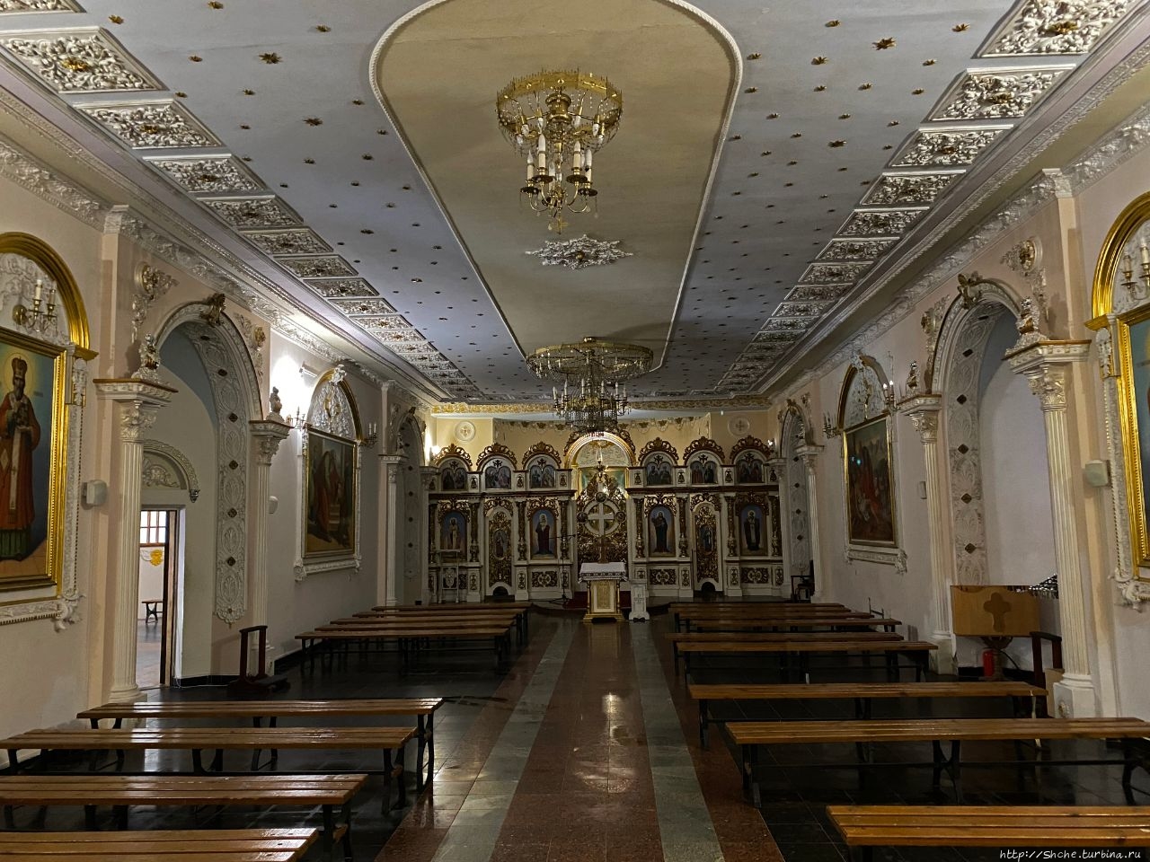 Малая базилика Зарваницкой Божей Матери Зарваница, Украина