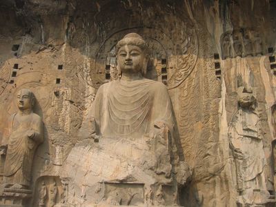 Лунмэньские пещеры