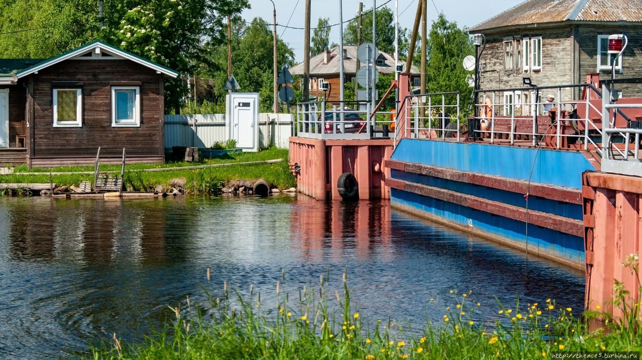 Посёлок Вознесенье на реке Свирь Вознесенье, Россия