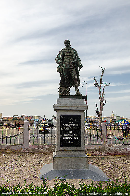 Сен Луи — столица Западной Африки Сен-Луис, Сенегал