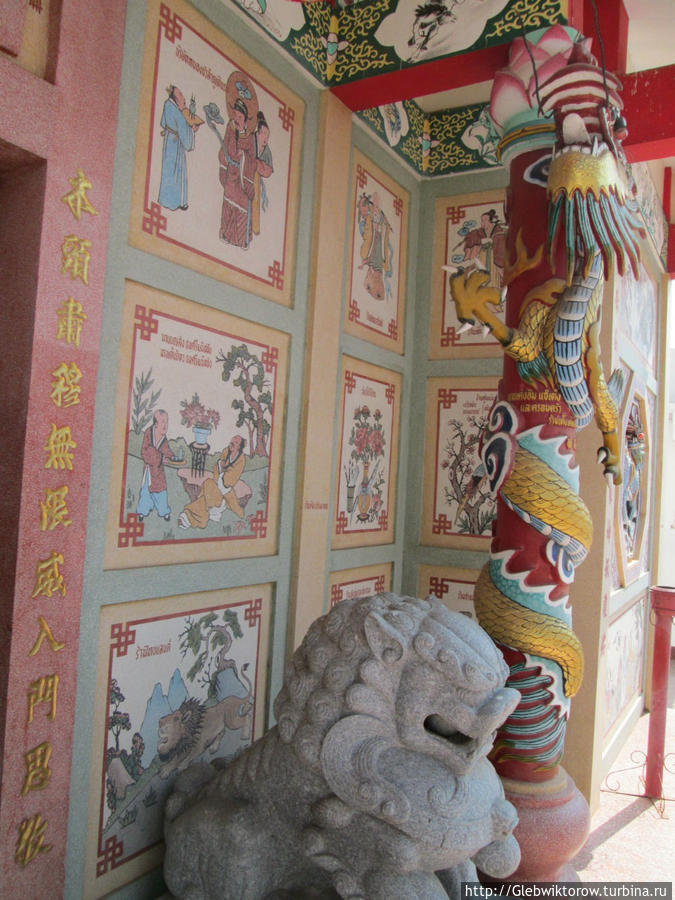 Chinese temple Нонг-Буа-Лам-Пху, Таиланд