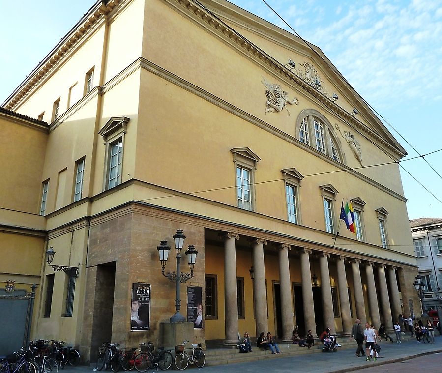 Театр Реджо Парма, Италия