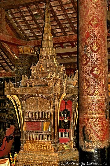 Сим монастыря Сиенгтхонг. Фото из интернета