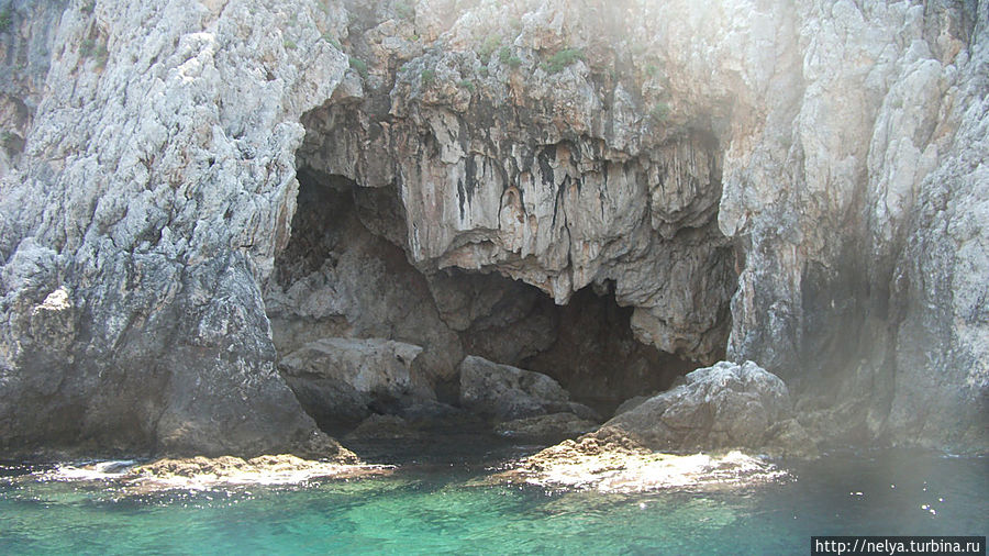 Фосфорная пещера