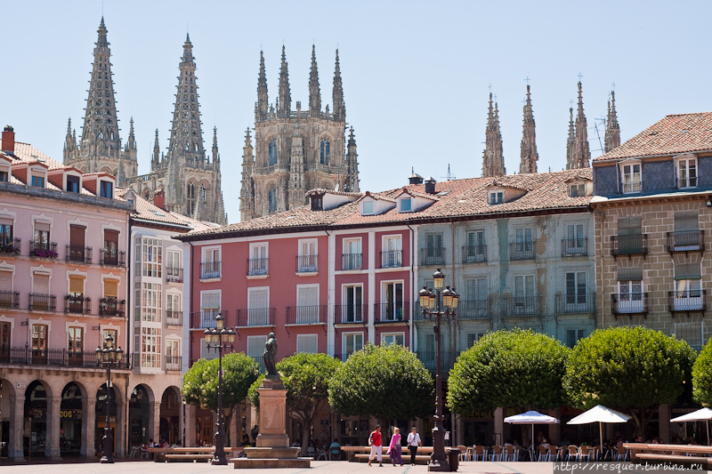 Плаза Майор (Plaza Mayor)