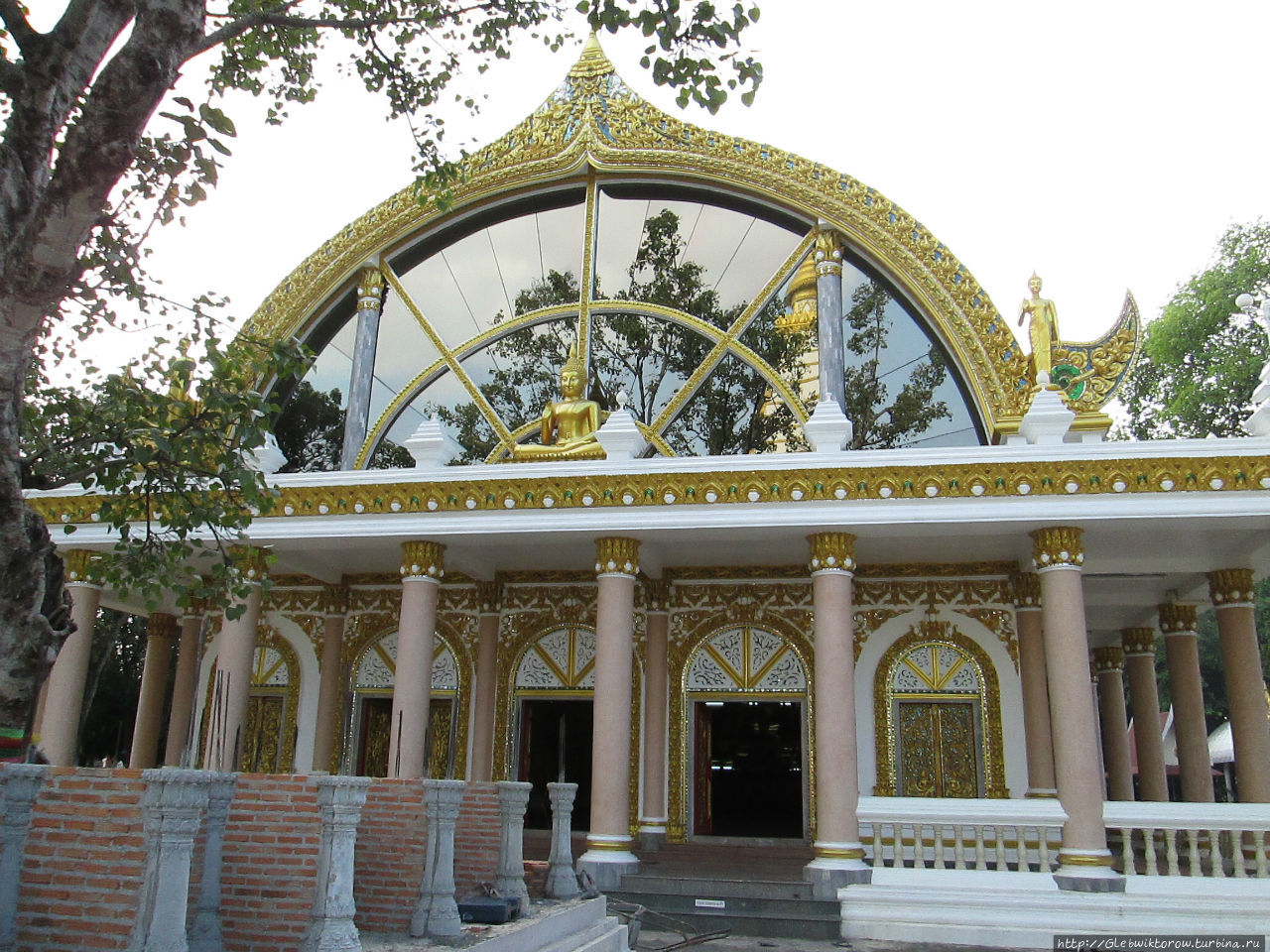 Wat Phrathat Nong Bua Убон-Ратчатани, Таиланд