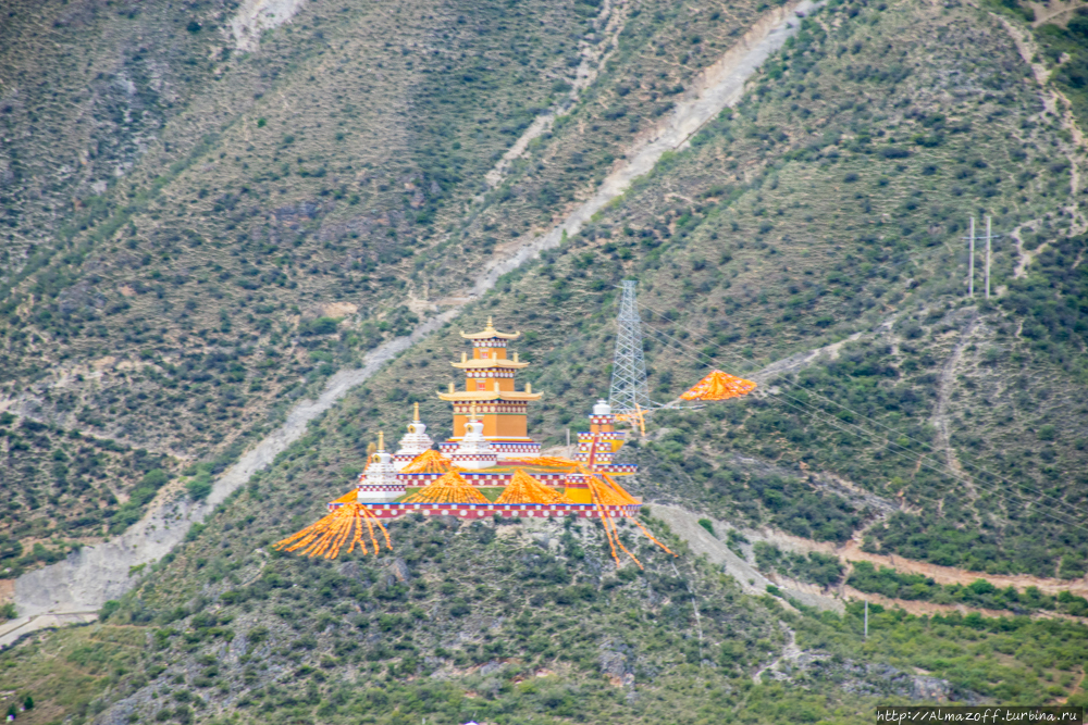 Очередные бесконечные километры через горы Восточного Тибета Сианьбала, Китай
