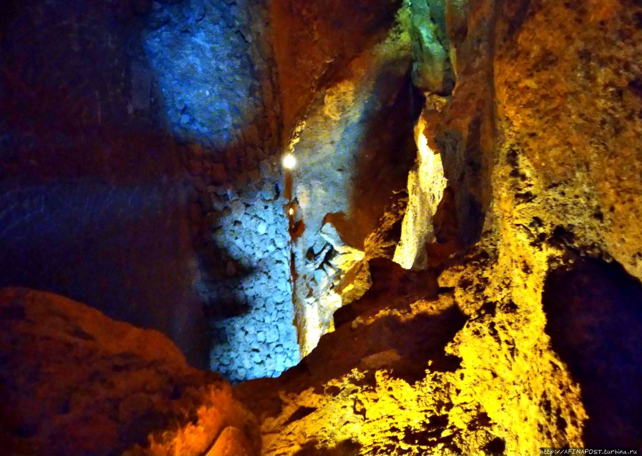 Геркулесовы пещеры Танжер, Марокко