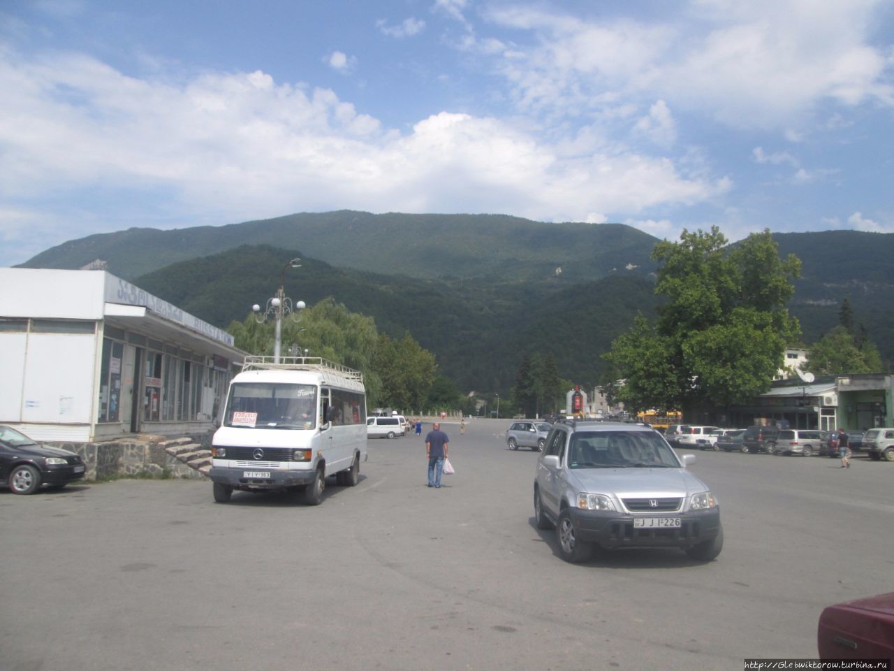 Поездка в Рачу Амбролаури, Грузия