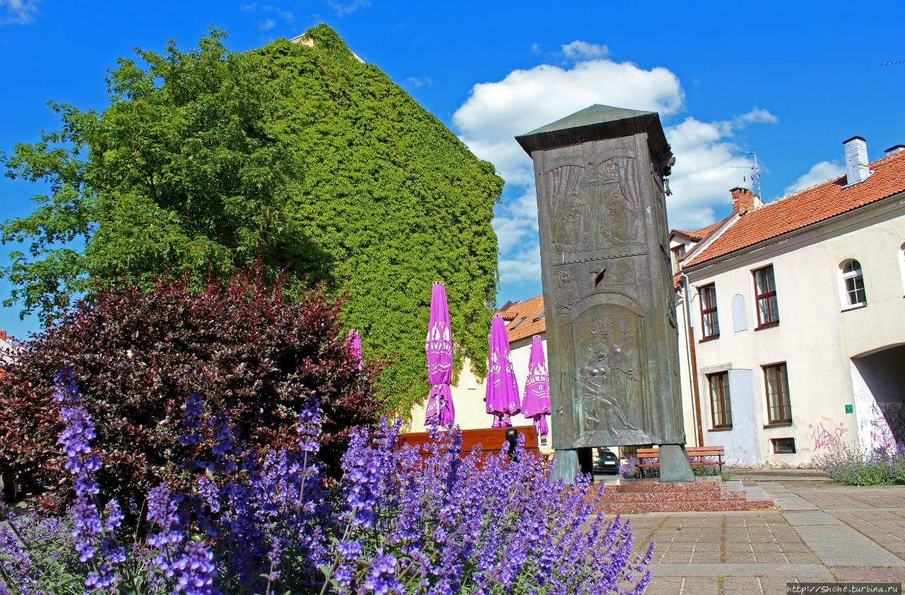 Скульптура «Башня» Клайпеда, Литва