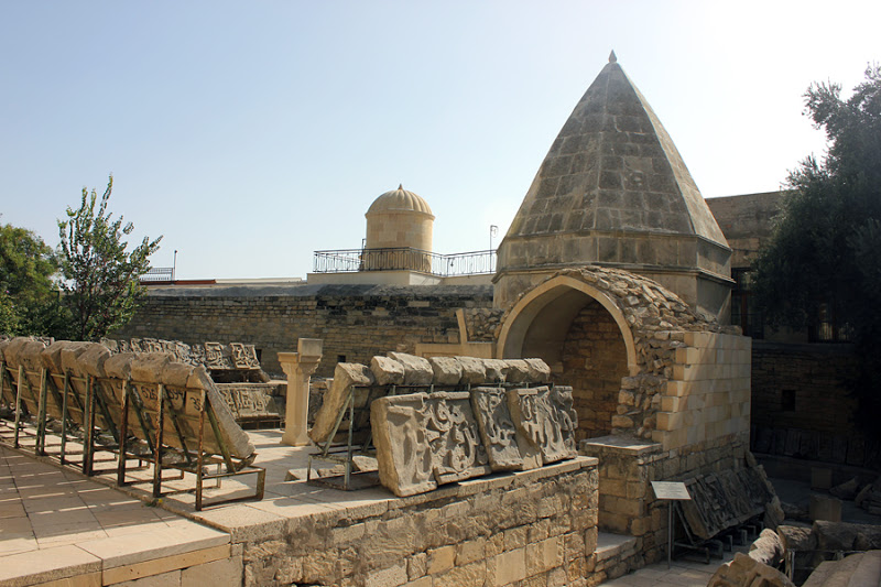 Хамам при дворце Ширваншахов / Hamam in the Palace of the Shirvanshahs