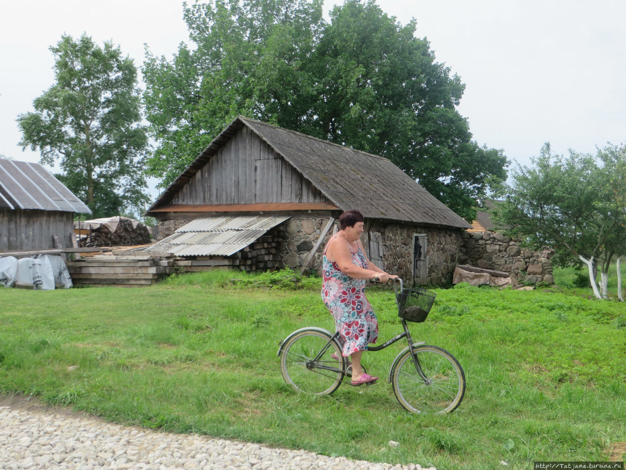 Шоппинг в Гакково Гакково, Россия