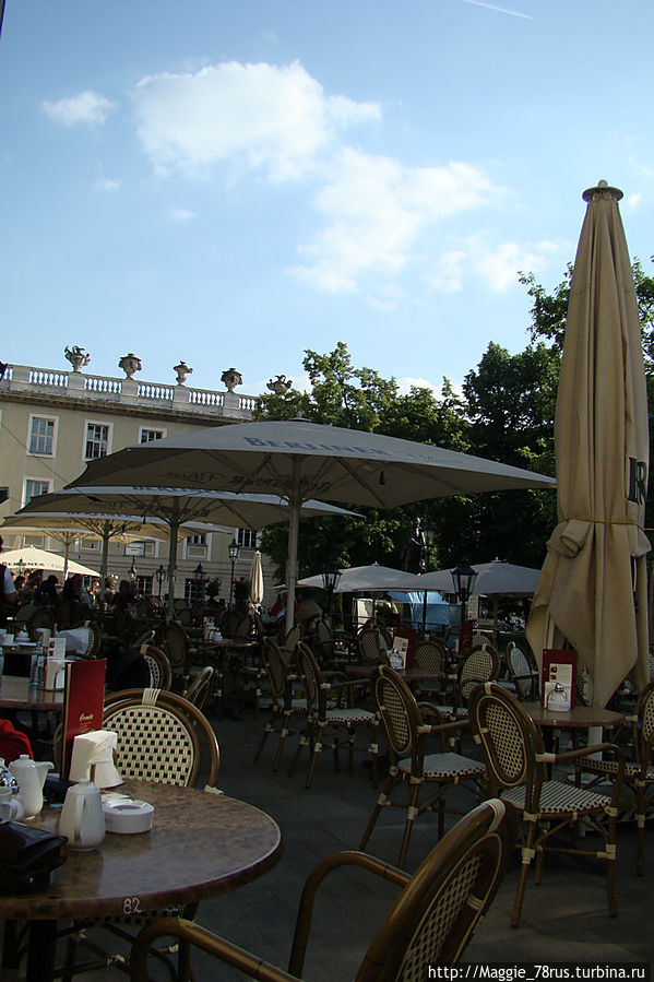 Опернпалас Кафе / Opernpalais Cafe