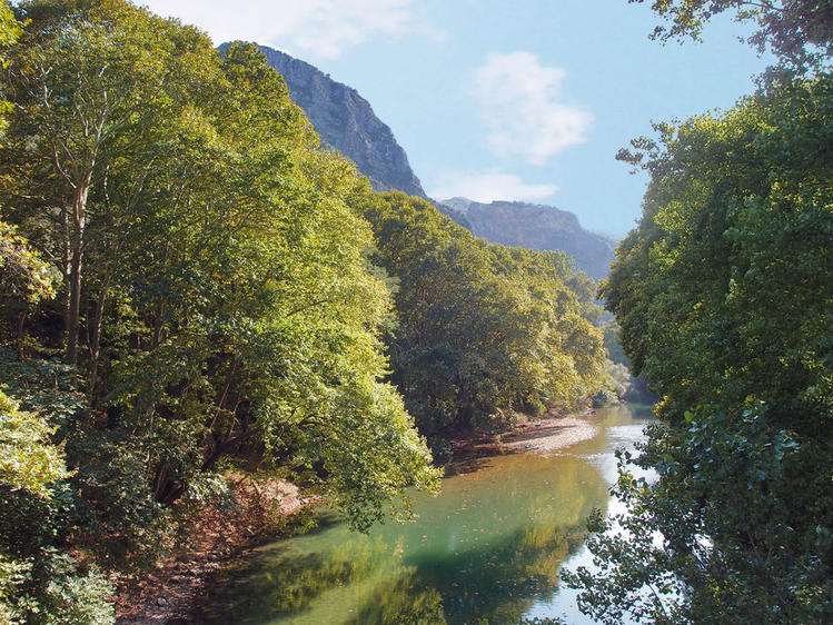 Долина реки Пиньос с её п