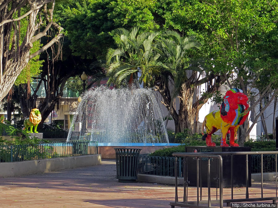 площадь по большому счету представляет собою городской парк, или сквер Понсе, Пуэрто-Рико