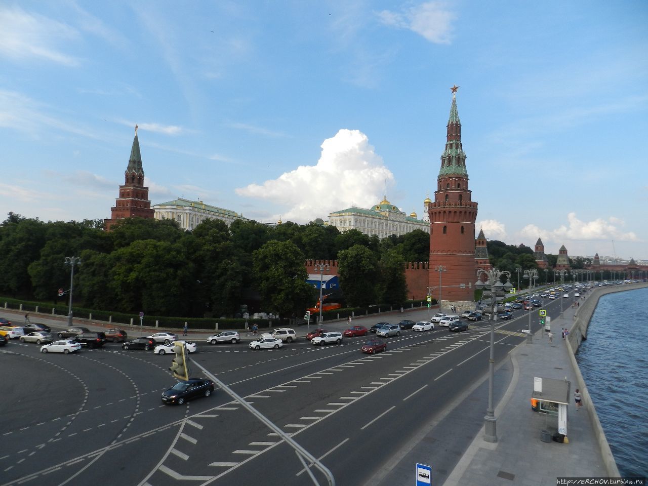 Москва: Октябрь 1917 — июль 2018 Москва, Россия