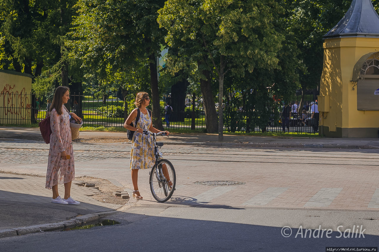 Июль. жаркая Рига Рига, Латвия