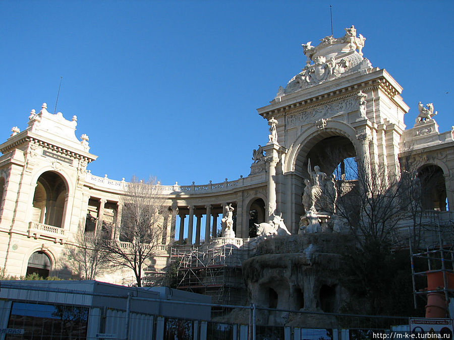 Центральная арка Марсель, Франция