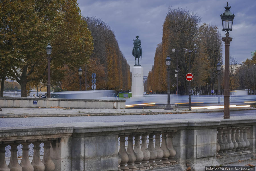 На рассвете Париж, Франция