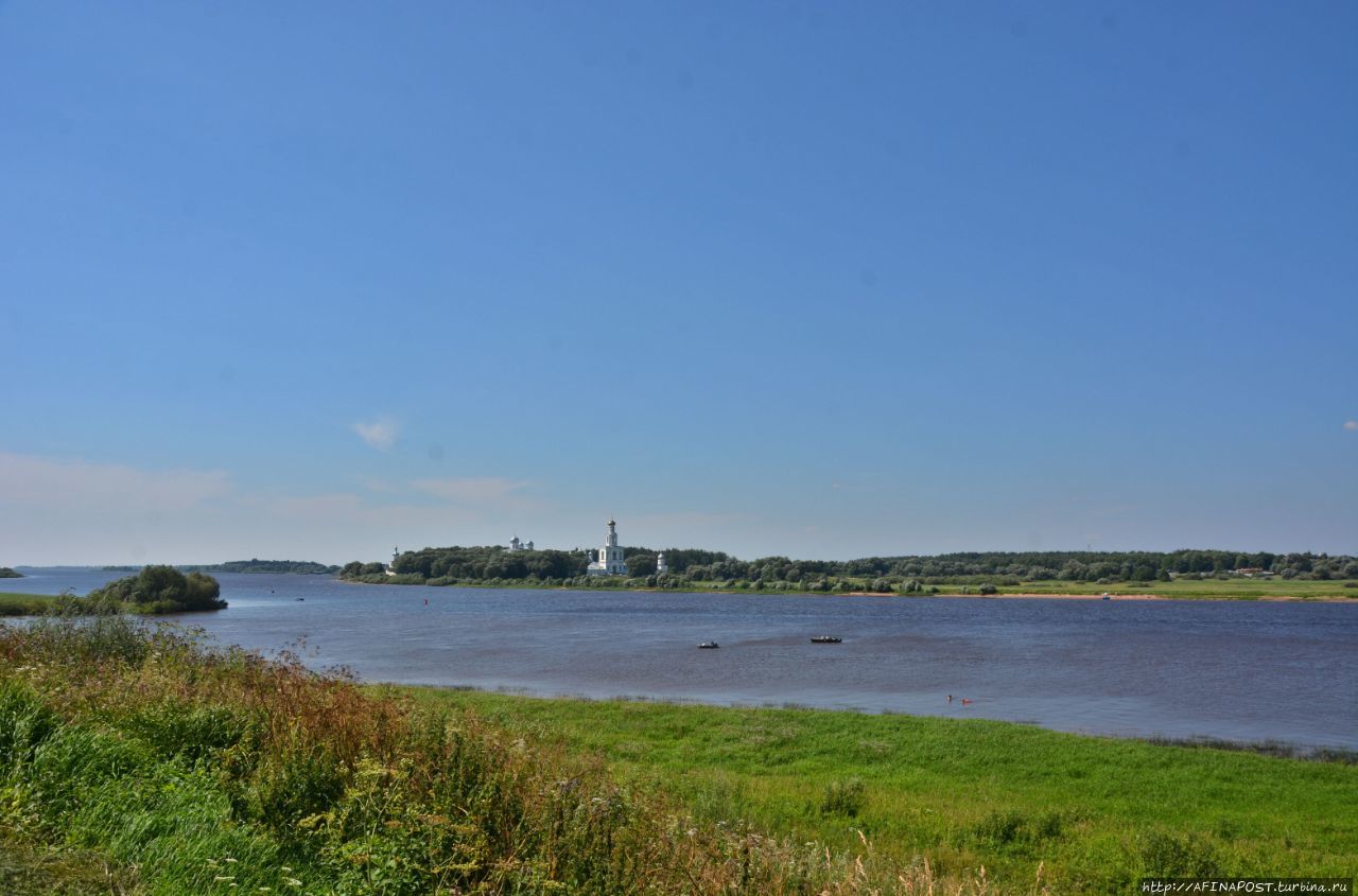 Остатки церкви Благовещения на Городище Великий Новгород, Россия