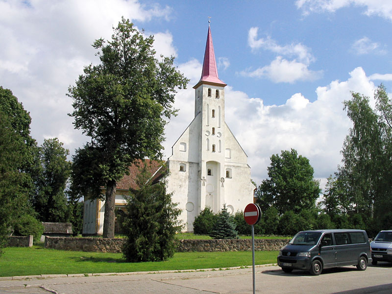 Церковь Святой Девы Марии Пылва, Эстония