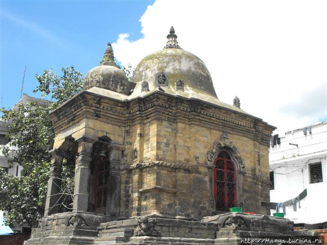 Храм Kotilingeshwar Mahadev Temple. Из интернета Катманду, Непал