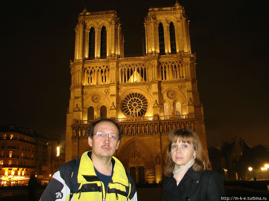 Парадный фасад собора Париж, Франция