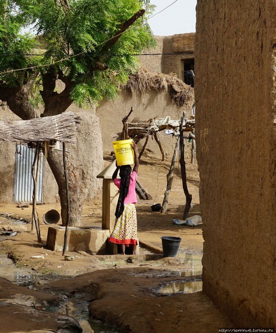 У колодца Мали