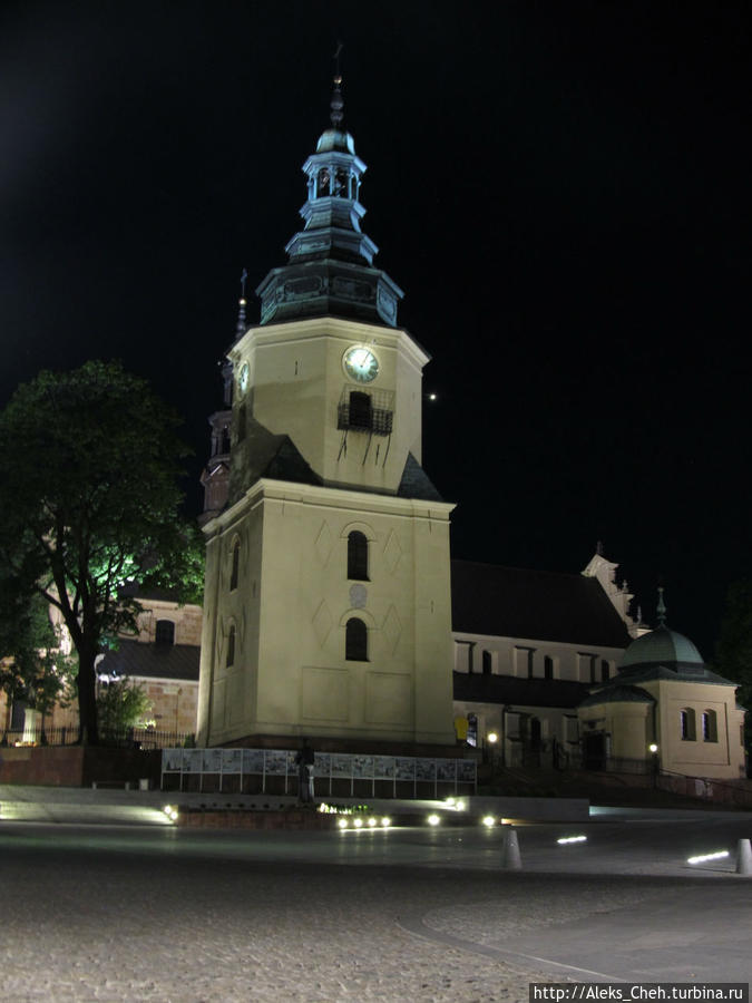 Базилика кафедральна Кельце, Польша