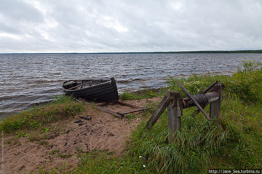 Берег Лекшмозера в деревне Морщихинская