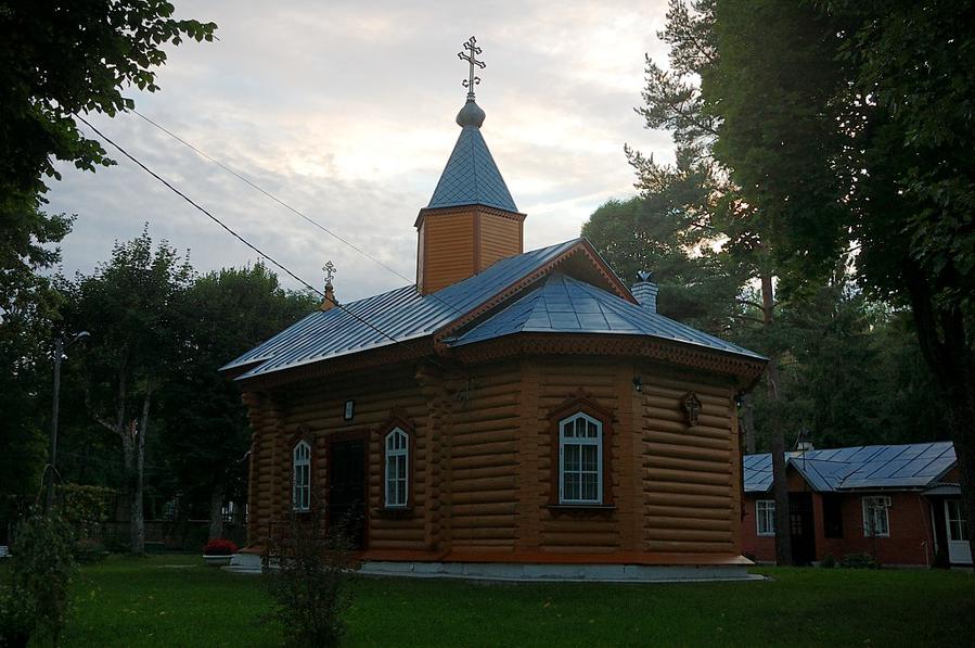 Церковь Св. князя Владимира Нарва-Йыэсуу, Эстония