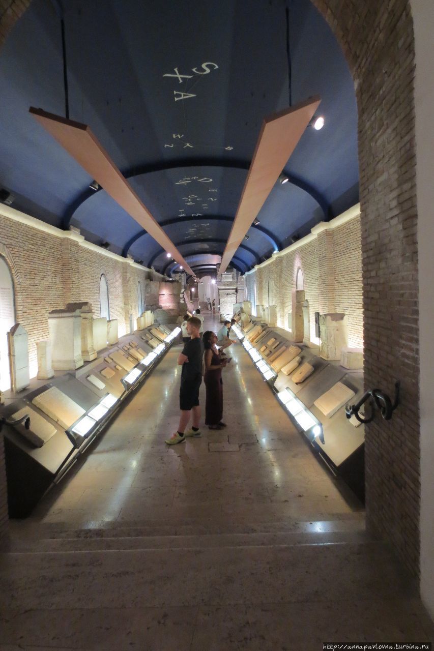 Третий день в Риме: Пантеон, Капитолий, этруски и Леонардо Рим, Италия