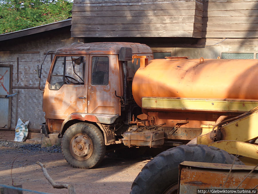 Город Салаван Салаван, Лаос
