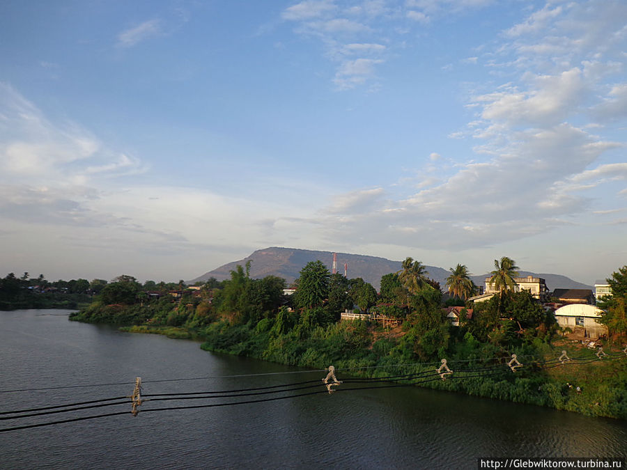 Город Паксе Паксе, Лаос