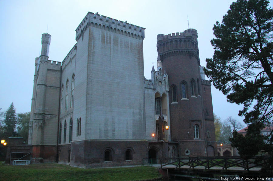 Курницкий замок Курник, Польша