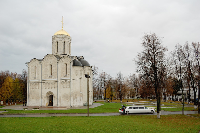 Церковь Св. Димитрия, 12-й век Владимир, Россия