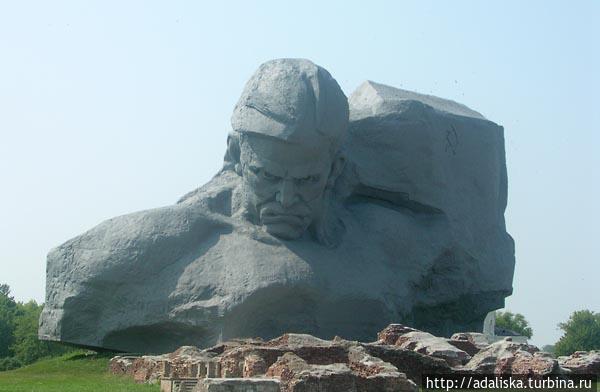 Брестская крепость фото. Монумент Мужество | Брест, Беларусь