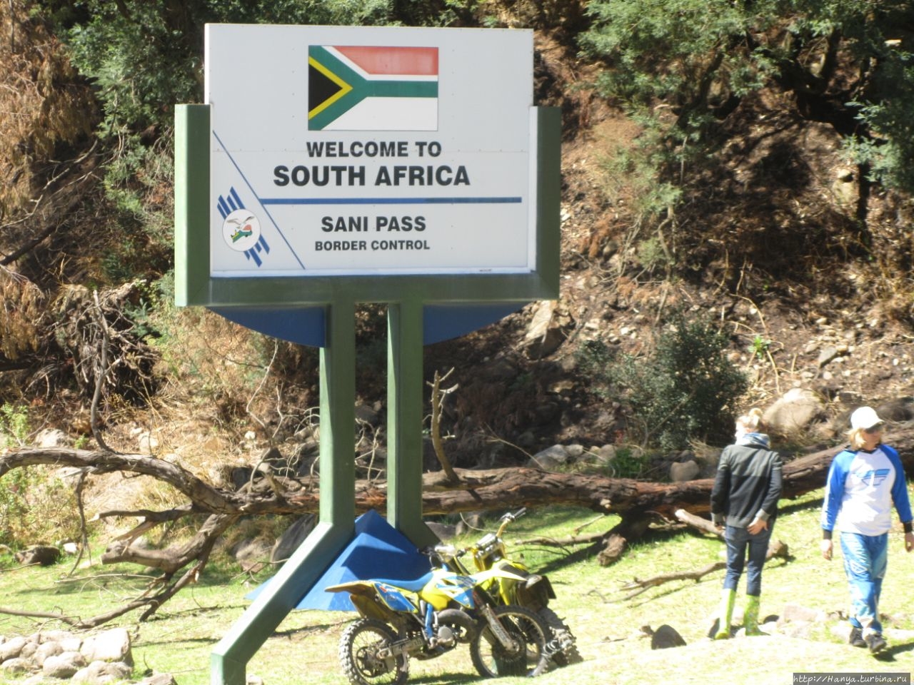 Парк uKhahlamba Drakensberg Park Малоти-Дракенсберг Национальный Парк, ЮАР
