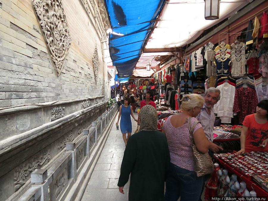 Прогулка пешком по Мусульманскому кварталу Сианя Сиань, Китай