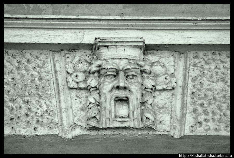 Маскароны в архитектуре Петербурга   ( Маски Васильевского) Санкт-Петербург, Россия