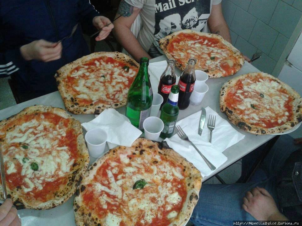 L’Antica Pizzeria Da Michele Неаполь, Италия