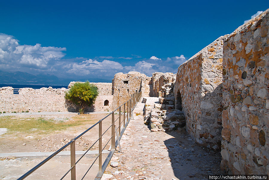 Старая крепость. Полуостров Пелопоннес, Греция