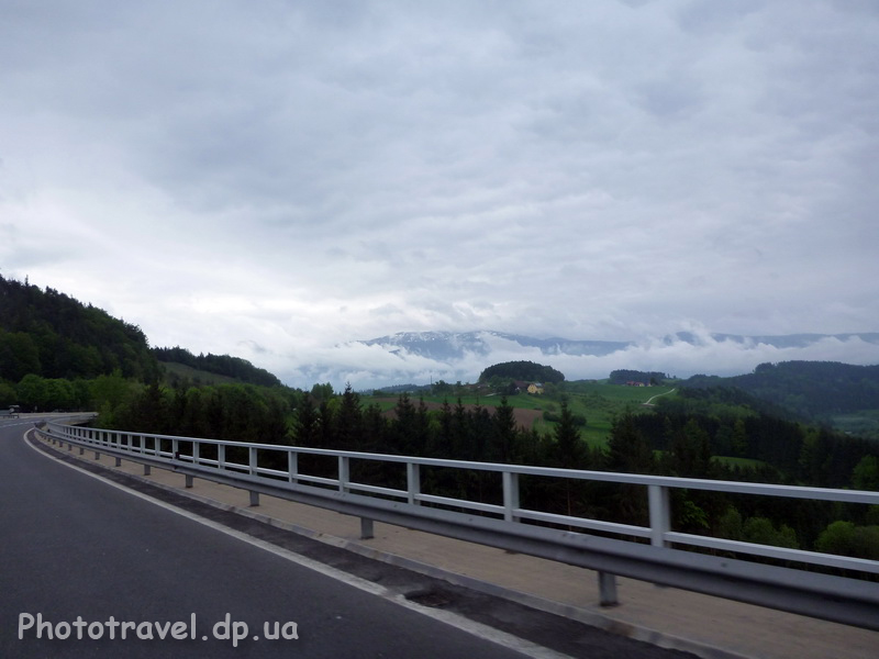 Второй переезд через Альпы и посещение старинного Граца Грац, Австрия