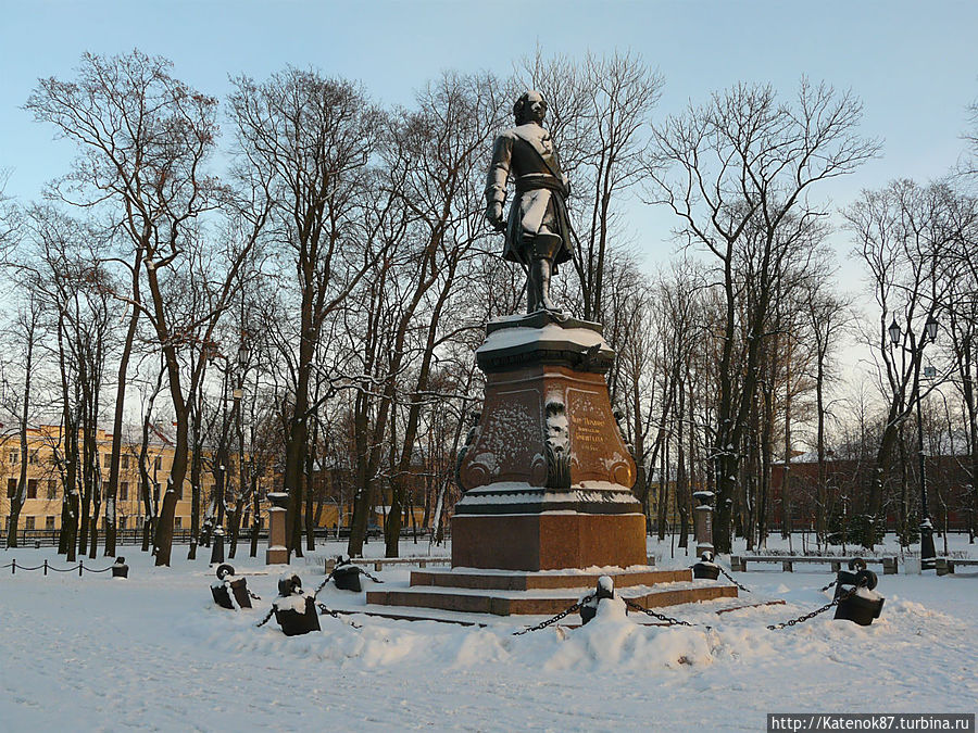 Памятник Петру Первому Кронштадт, Россия